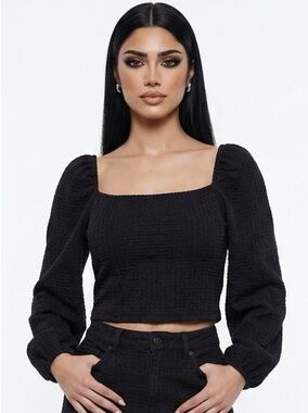 EXPRESS | Black Textured Puff Sleeve Square Neck Top Women’s Size Large